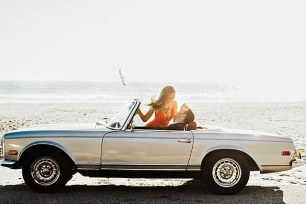 CLASSIC CAR RENTAL IN DUBAI