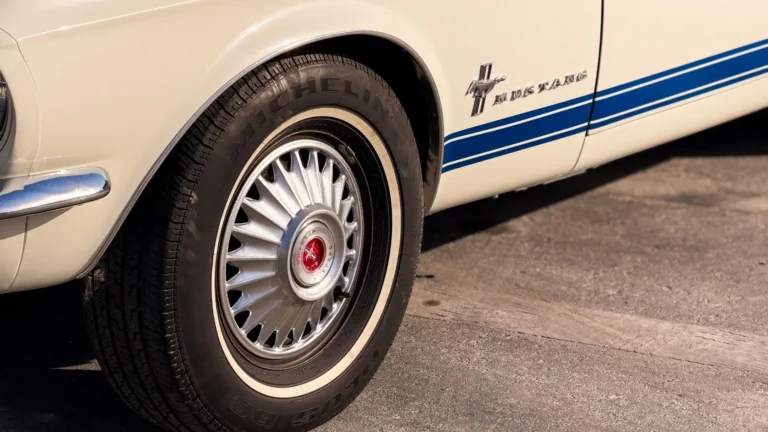 Classic Ford Mustang for sale in Dubai