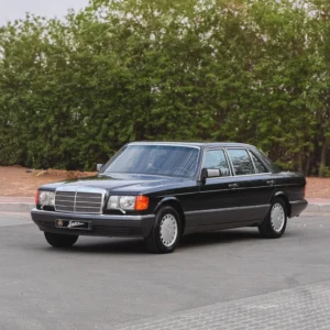 Low Mileage Mercedes-Benz 560 SEL for Sale in Dubai