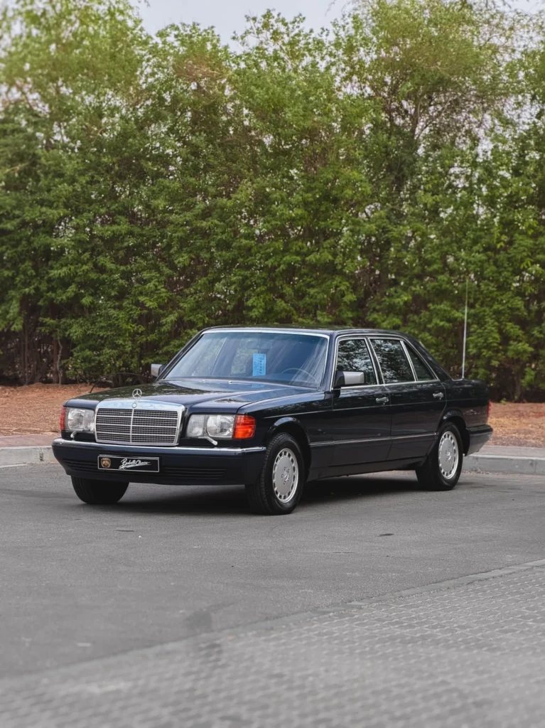 Mercedes-Benz 560 SEL for sale in Dubai